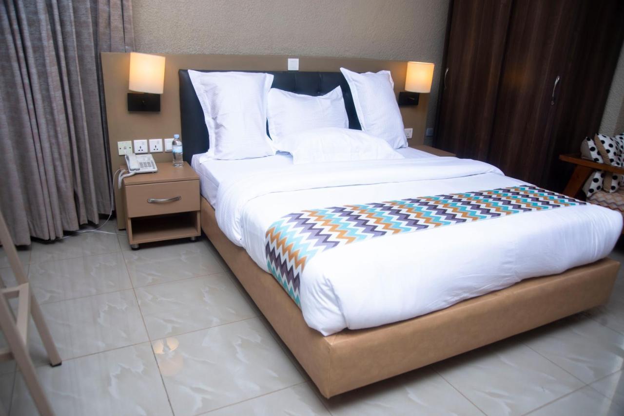 Quality Inn Hotel Kigali Exterior photo