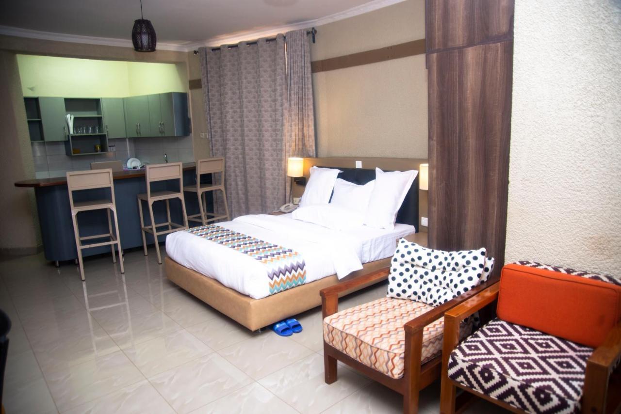 Quality Inn Hotel Kigali Exterior photo