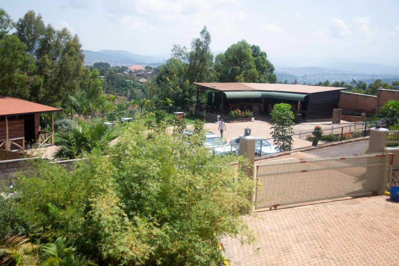 Quality Inn Hotel Kigali Exterior photo