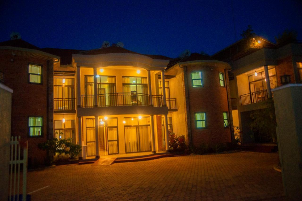 Quality Inn Hotel Kigali Exterior photo