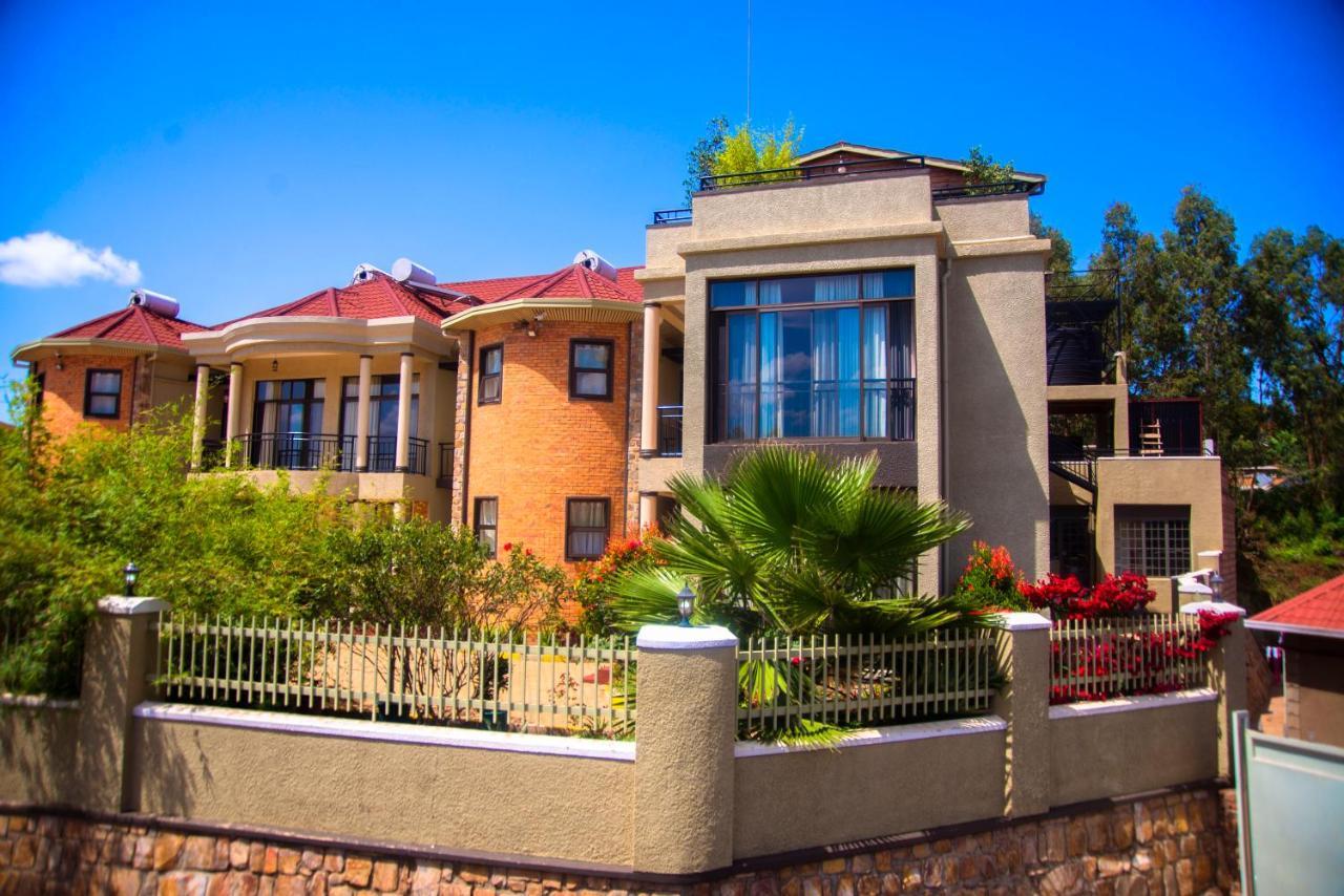 Quality Inn Hotel Kigali Exterior photo